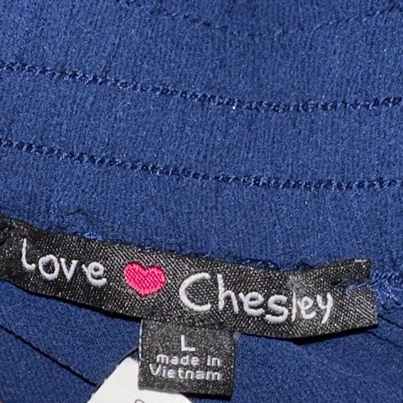 NWT women’s love chelsey romper size l - Picture 3 of 3